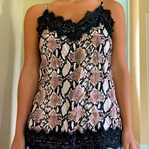 VINTAGE HAVANA tank with lace lining